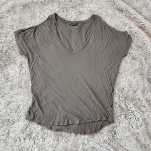Express Cold Shoulder Olive‎ Green V-Neck T-Shirt Size Small